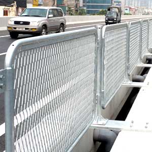 Vách ngăn, rào chắn cho công trình giao thông và công cộng